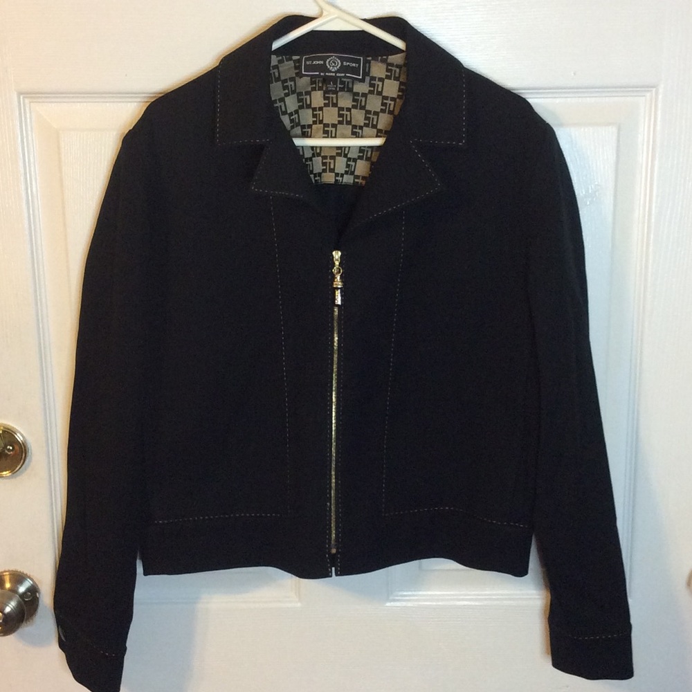 St. John Sport By Marie Gray Black  blazer size (L)